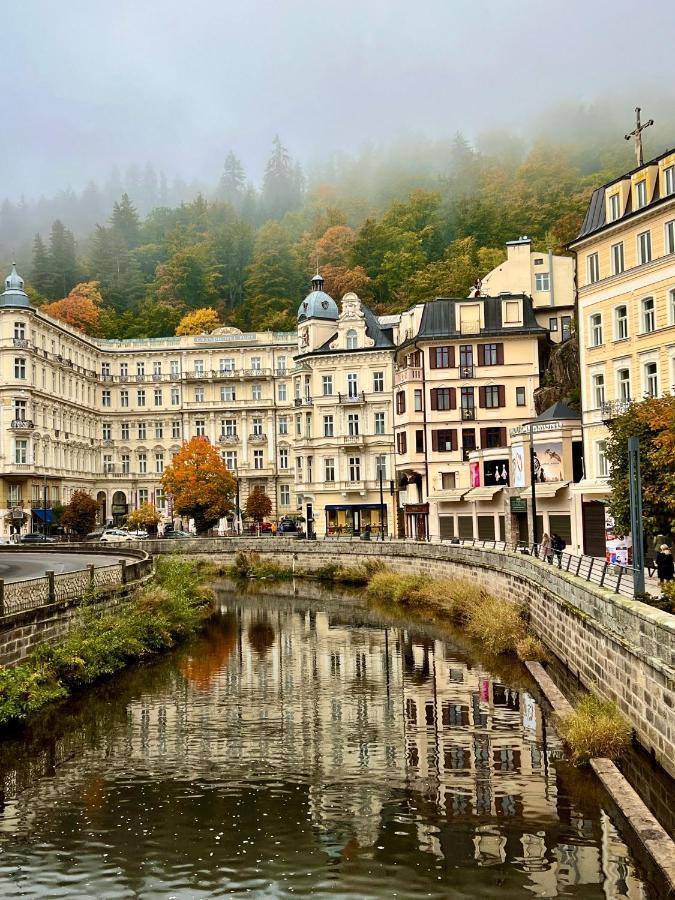 Zlaty Sloup Hotell Karlsbad Exteriör bild