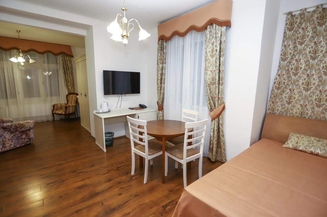Zlaty Sloup Hotell Karlsbad Exteriör bild