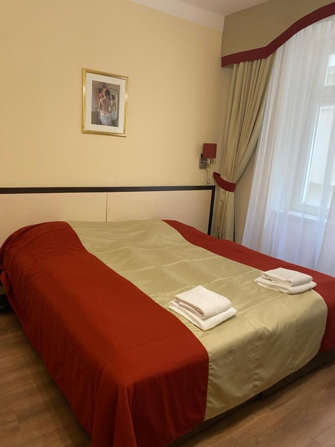 Zlaty Sloup Hotell Karlsbad Exteriör bild
